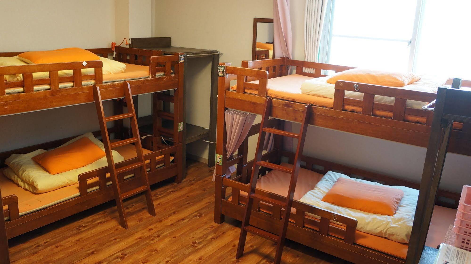 J-Hoppers Osaka Guesthouse Exterior photo